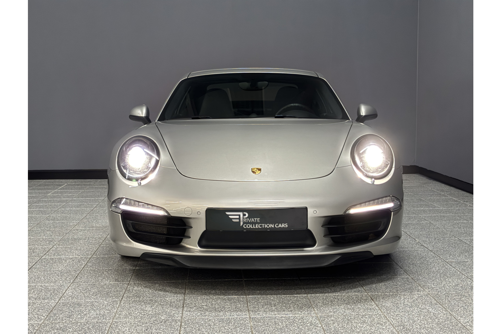 37940103-3.jpg