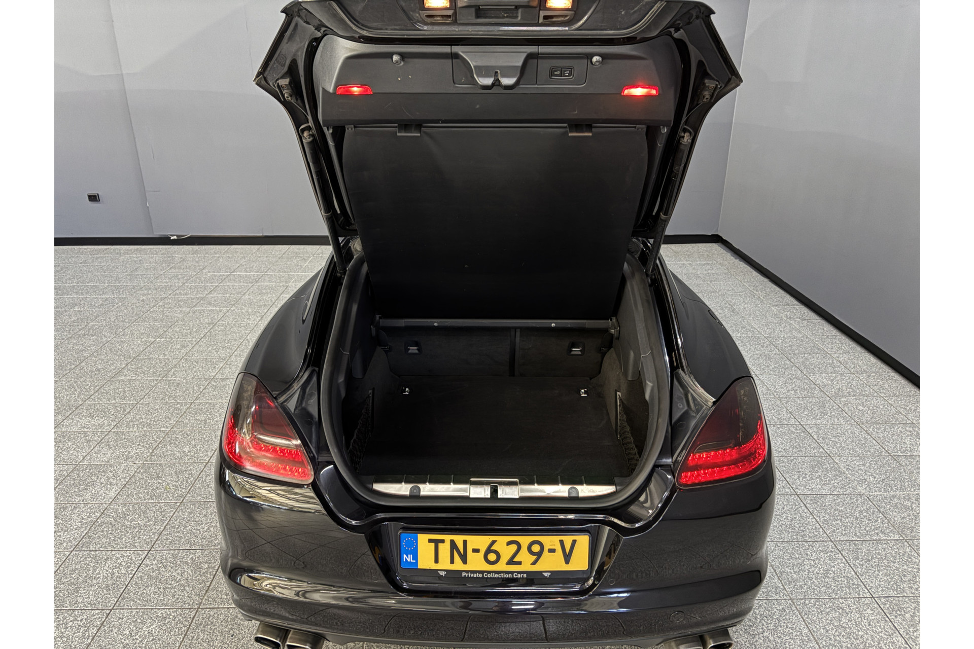 47460457-21.jpg